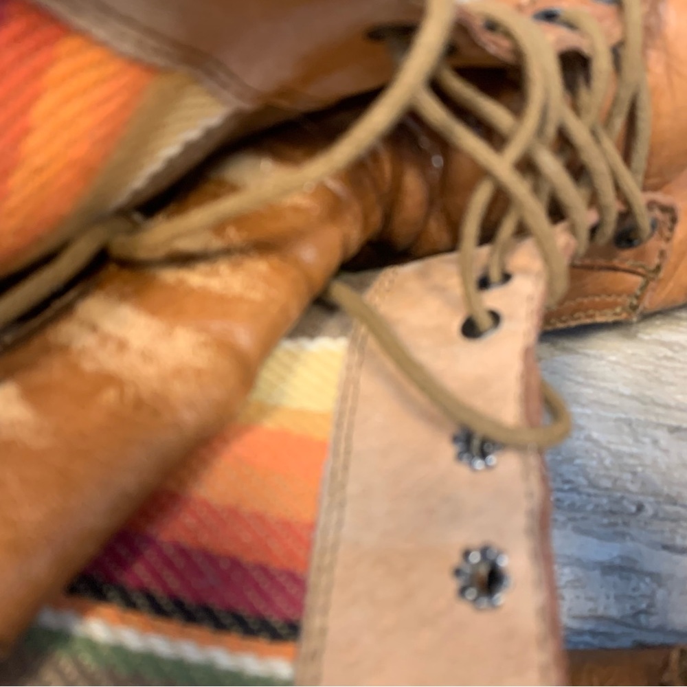 Steve Madden Camarro Mexico Western Fold Over Aztec Lace Up Combat Boots Tan - Picture 7 of 14